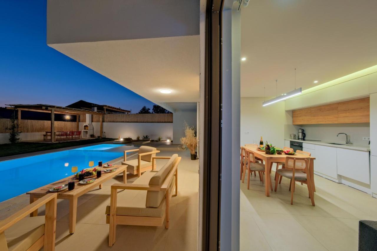Villa Neo With 2 Private Pools, Bbq, Jacuzzi And Sauna Фетие Екстериор снимка