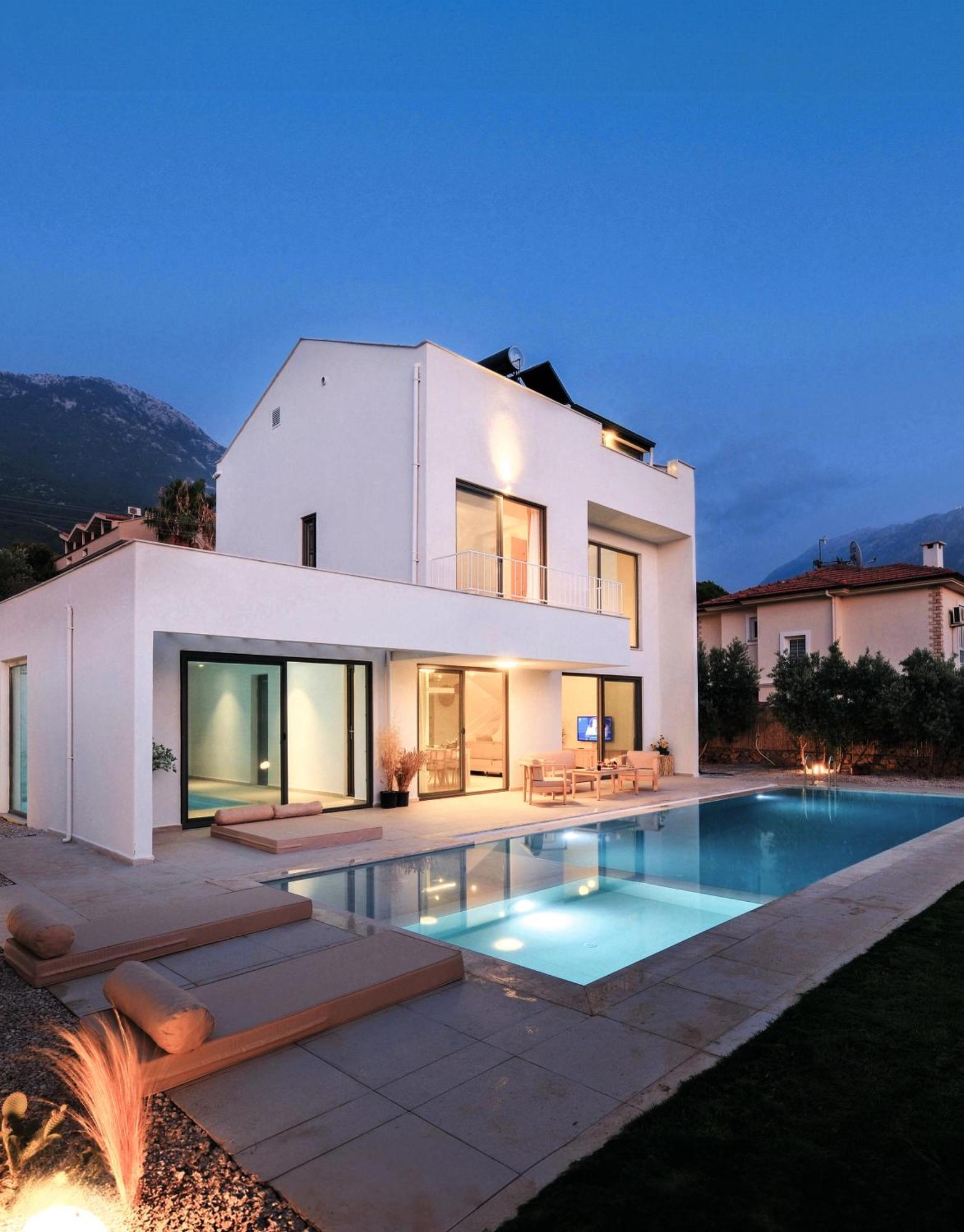 Villa Neo With 2 Private Pools, Bbq, Jacuzzi And Sauna Фетие Екстериор снимка